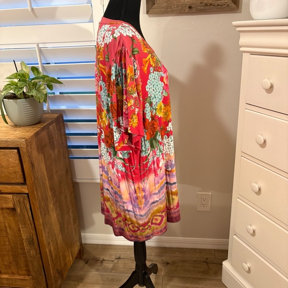 Johnny Was GOLDEN ROSE FLUTTER SLEEVE TEE 2X - Picture 2 of 9